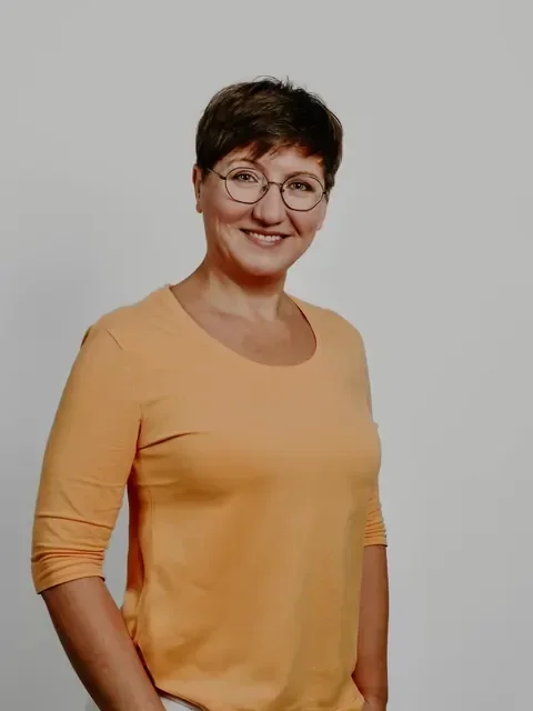 Nelli Dutt